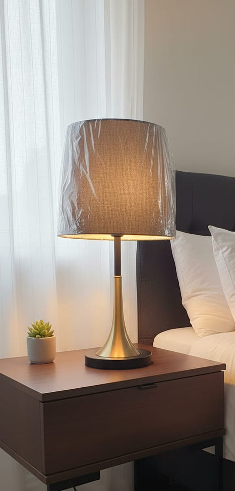 Mid-Century Modern Brass Table Lamp: A Touch of Golden Glamour 💛🛋️✨